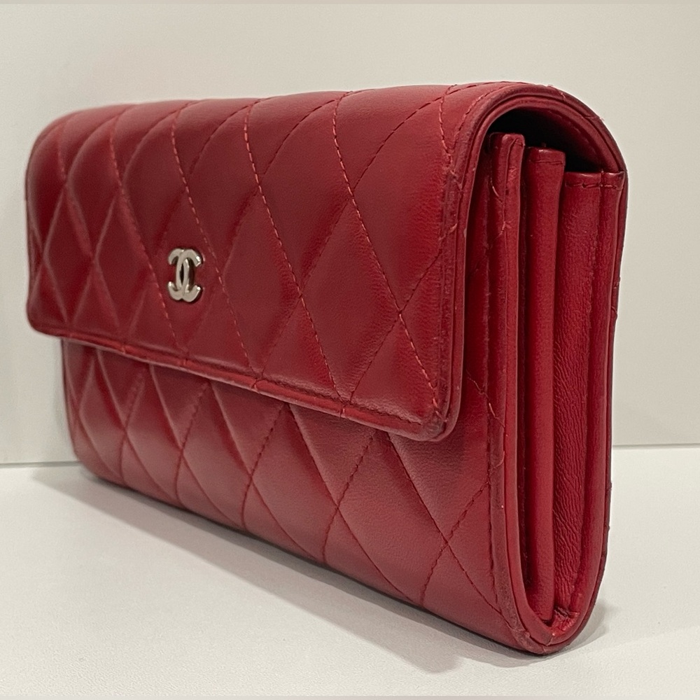 Authentic Chanel Lambskin Quilted Long Flap Wallet - Picture 8 of 12